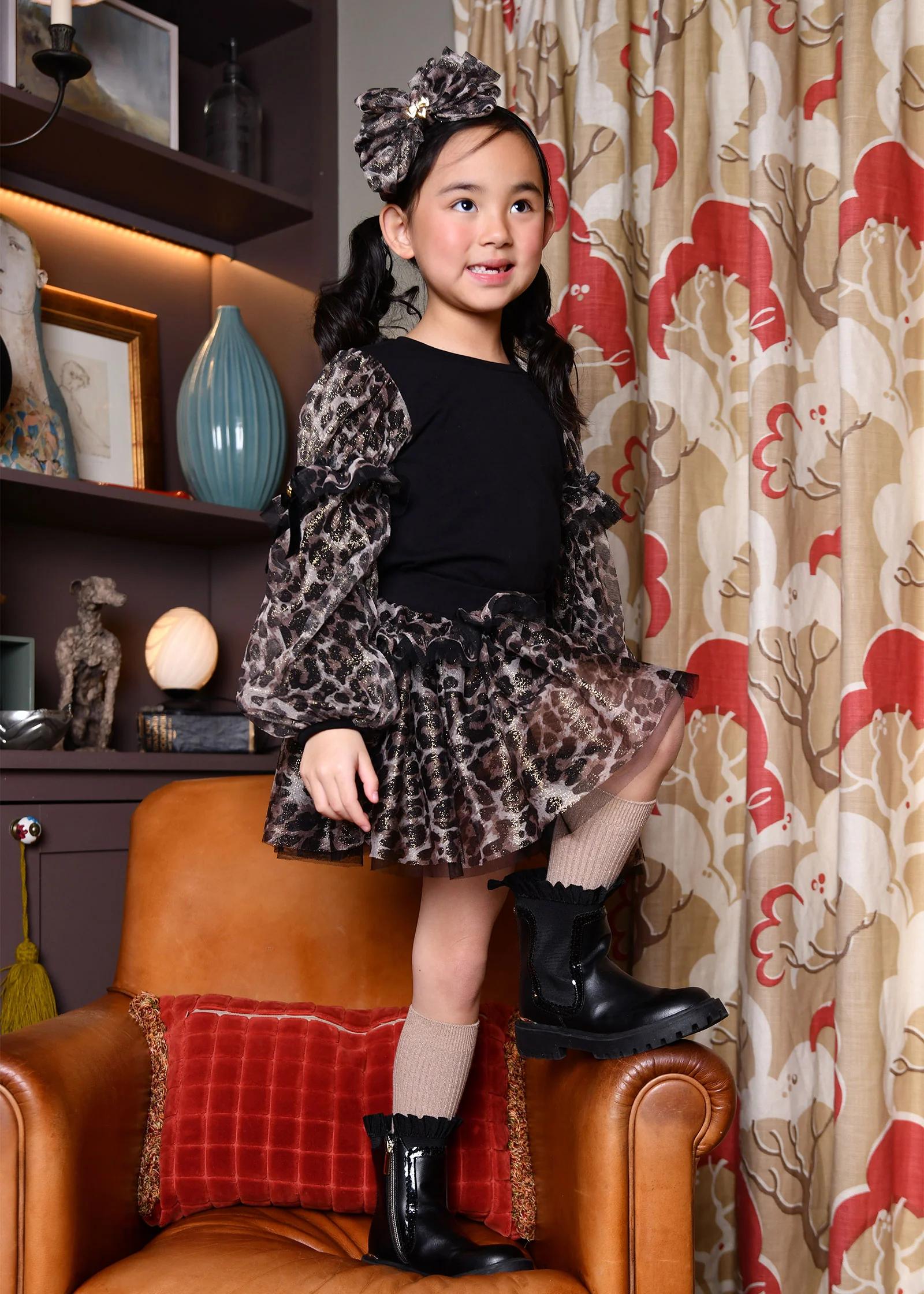 Georgian Leopard Skirt Black - Image 3